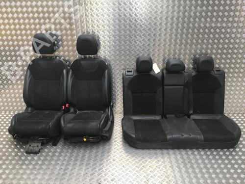Used Seats set CITROËN C4 II (NC_) 2.0 HDi / BlueHDi 150 (150 hp) 25251135