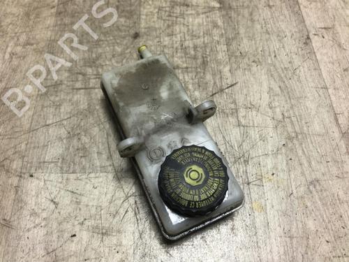 Used Brake master cylinder CITROËN C4 Coupe (LA_) 2.0 16V (136 hp) 20623921