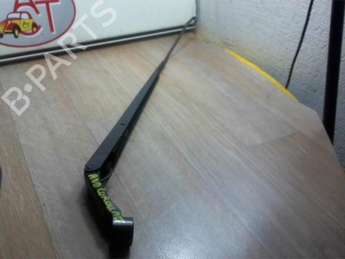 Used Front windshield wiper arm TOYOTA COROLLA Verso (ZER_, ZZE12_, R1_) 2.2 D-4D (AUR10_, AUR10R) (136 hp) 20633523