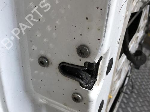 Left front door NISSAN PRIMASTAR Van (X83) 2.0 dCi 115 | BP31202847C2