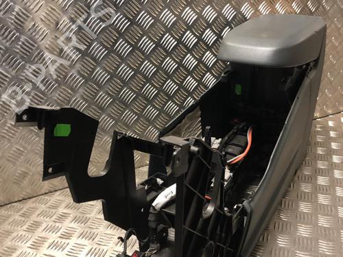 Middle console FORD GRAND C-MAX (DXA/CB7, DXA/CEU) 1.6 TDCi | BP31196694I22 