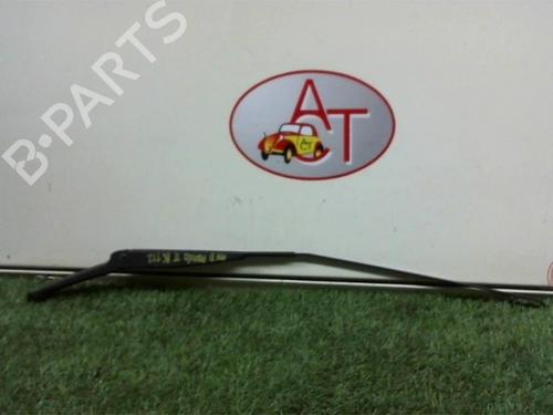 Used Front windshield wiper arm FIAT PANDA (169_) 1.1 (169.AXA1A) (54 hp) 24891447