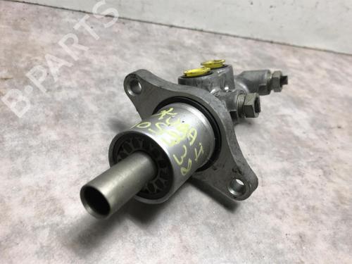 Used Brake master cylinder FORD KUGA I 2.0 TDCi 4x4 (136 hp) 20617332