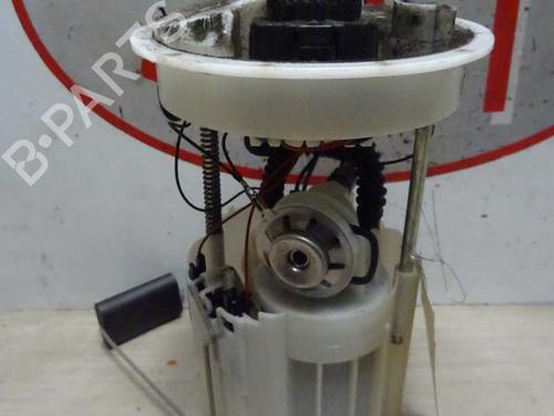 Used Fuel pump VOLVO C70 II Convertible (542) 2.4 i (170 hp) 20627595