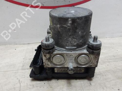 Used ABS pump TOYOTA COROLLA Verso (ZER_, ZZE12_, R1_) 2.0 D-4D (CUR10_, CUR10R) (116 hp) 13292645