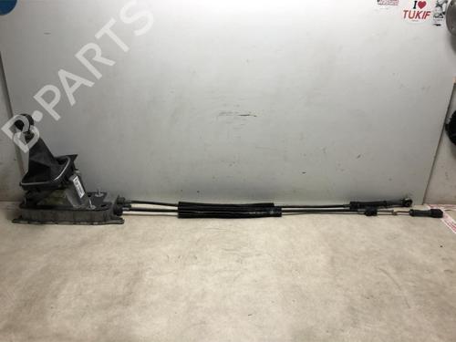 Used Gear lever VW SCIROCCO III (137, 138) 2.0 TDI (170 hp) 20614214