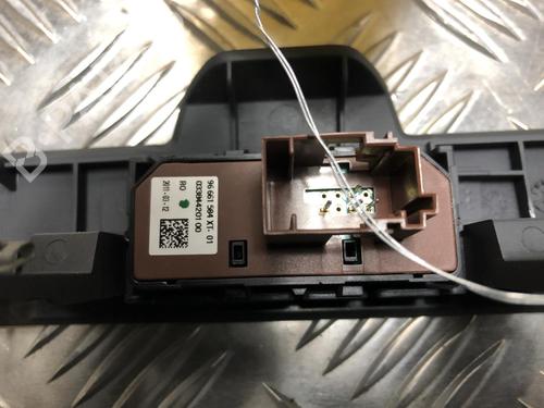 Switch PEUGEOT 508 I (8D_) 2.0 HDi | BP31199345I30 - Image 4