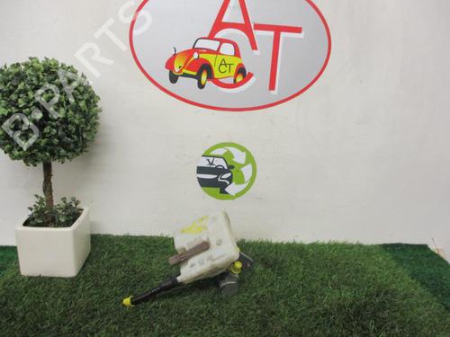 Used Brake master cylinder PEUGEOT 5008 (0U_, 0E_) 2.0 HDi (163 hp) 12968119