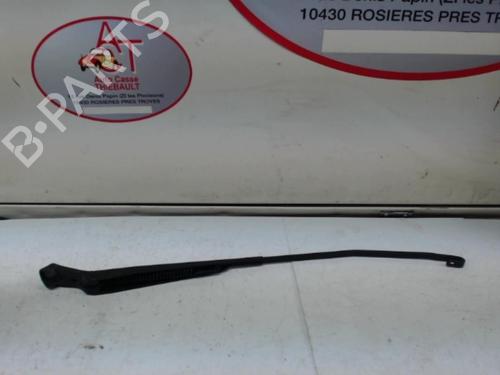 front-wipers-mechanism-suzuki-jimny-closed-off-road-vehicle-sn-13-16v-sn413-3831082a30-1998-13132127 main image