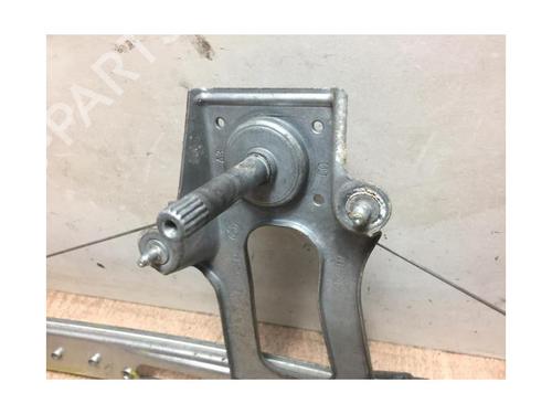 Rear left window mechanism BMW 3 (E46) 320 d | BP13038052C24