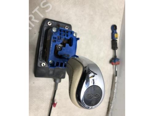 Gear lever CITROËN C6 (TD_) 2.7 HDi | BP20613128M90 