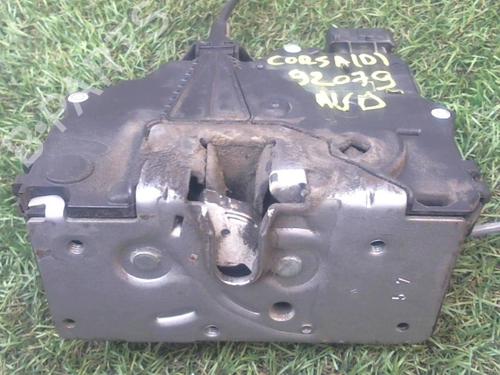 Used Front right lock OPEL CORSA D (S07) 1.3 CDTI (L08, L68) (75 hp) 28286688