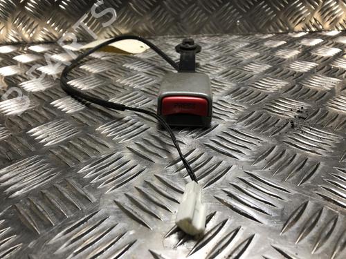 Used Seat buckle NISSAN X-TRAIL I (T30) 2.2 Di 4x4 (114 hp) 31198010