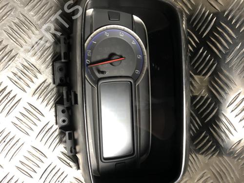 Used Instrument cluster Instrument cluster 39206615 39206615