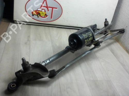 Used Front wiper motor TOYOTA RAV 4 II (_A2_) 2.0 D 4WD (CLA20_, CLA21_, CLA20R, CLA21R) (116 hp) 23869927