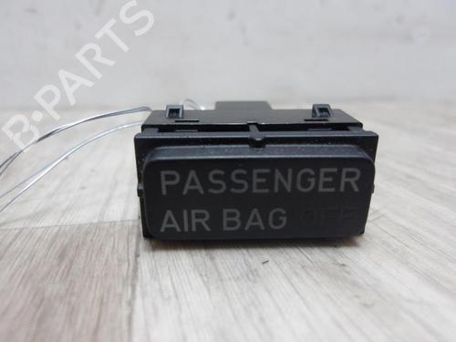 Switch VW GOLF V (1K1) 1.9 TDI | BP20626641I30 - Image 2