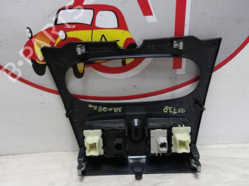 Switch DACIA SANDERO II TCe 90 (B8M1, B8MA, B8AC) | BP12972368I30