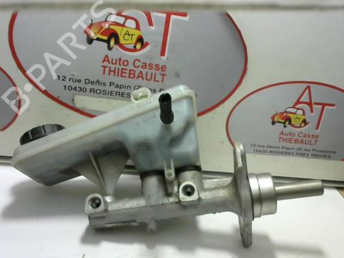Used Brake master cylinder Brake master cylinder OPEL VIVARO A Van (X83) 2.0 CDTI (F7) (90 hp) 13276736 13276736