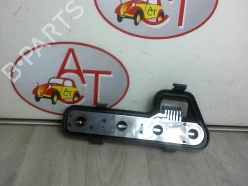 Nummerpladelys OPEL ZAFIRA A MPV (T98) 2.0 DI 16V (F75) (82 hp) 13290399