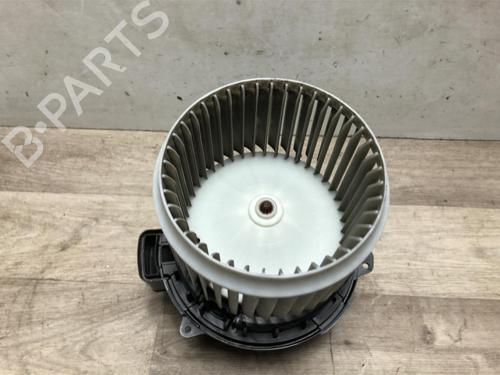 Ventilator motor RENAULT CLIO V (B7_) 1.0 TCe 100 (B7MT) (101 hp) 23870686