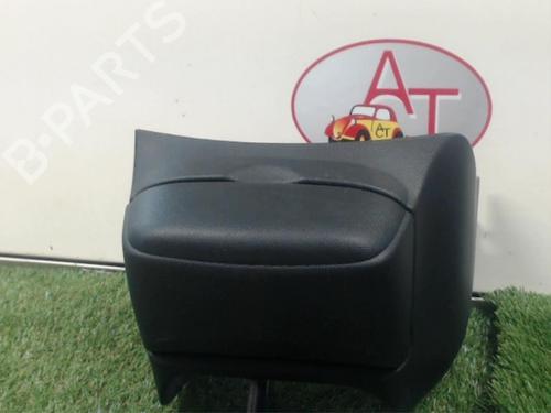 Used Cup/Object holder NISSAN MICRA III (K12) 1.2 16V (80 hp) 13133293