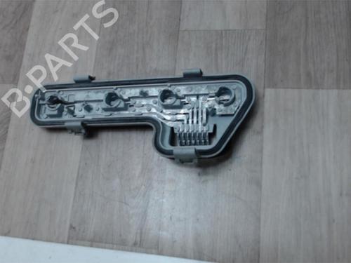 Lampa oświetlenia tablicy rejestracyjnej OPEL ZAFIRA A MPV (T98) 2.2 DTI 16V (F75) | BP27196172I40 