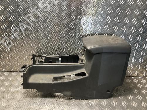 Used Middle console Middle console NISSAN NAVARA NP300 (D40) 2.5 dCi 4WD (174 hp) 36197031 36197031