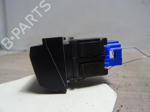 Used Warning switch PEUGEOT 208 I (CA_, CC_) 1.4 HDi (68 hp) 20626470