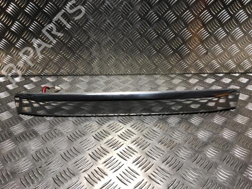 Used Tailgate trim NISSAN X-TRAIL I (T30) 2.2 Di 4x4 (114 hp) 31198041