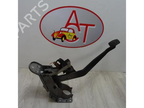 Used Break pedal NISSAN NAVARA NP300 (D40) 2.5 dCi 4WD (D40TT, D40T, D40M, D40BB) (190 hp) 12966357
