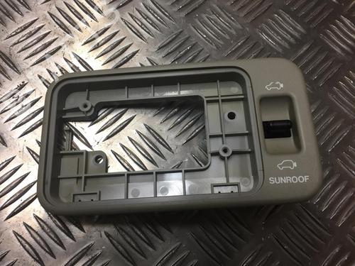 Used Switch Switch HONDA CR-V I (RD) 2.0 16V 4WD (RD1, RD3) (147 hp) 24809522 24809522