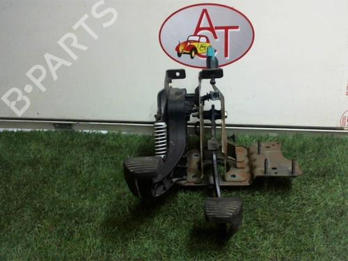 Used Pedal CITROËN C4 Coupe (LA_) 1.6 HDi (90 hp) 12967939