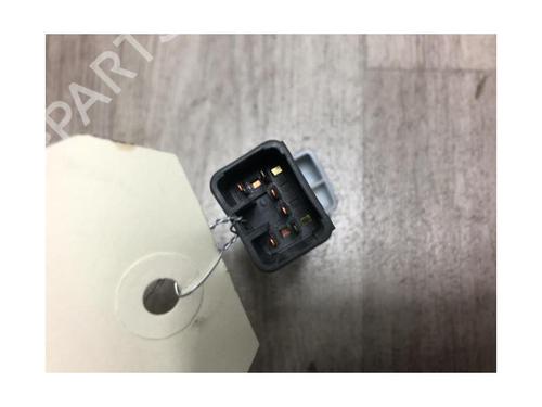 Switch HYUNDAI SANTA FÉ I (SM) 2.0 CRDi | BP23871674I30 