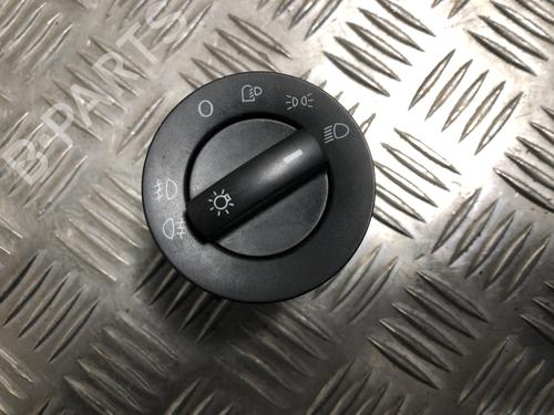 Comando luci VW TOUAREG (7LA, 7L6, 7L7) 2.5 R5 TDI (174 hp) 31202159