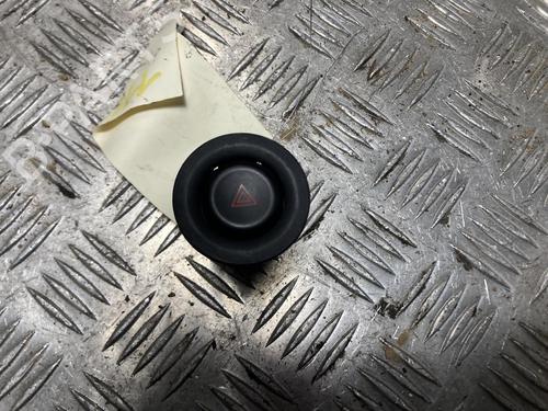 Used Warning switch Warning switch MAZDA MX-5 II (NB) 1.8 16V (NB8C) (140 hp) 34736876 34736876
