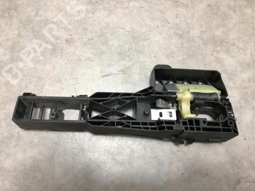 Used Rear left exterior door handle RENAULT MEGANE IV Hatchback (B9A/M/N_) 1.6 dCi 130 (B9A4) (130 hp) 20620171