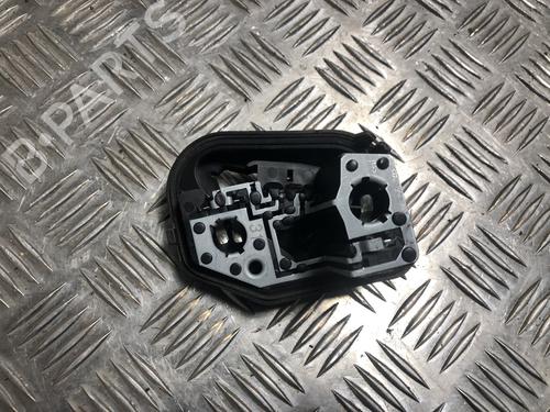 Éclairage de plaque d'immatriculation CITROËN C5 III Break (RW_) 1.6 THP 155 (156 hp) 31204385