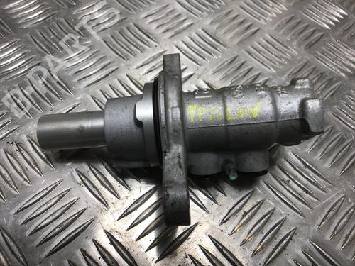 Used Brake master cylinder LANCIA YPSILON (312_) 1.2 (312.PXA1A, 312.YXA1A) (69 hp) 21774303