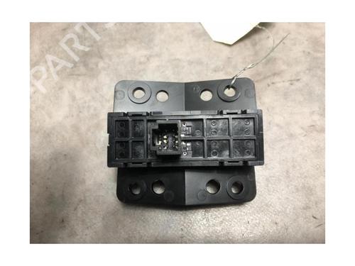 Switch NISSAN PULSAR Hatchback (C13) 1.5 dCi | BP20621222I30 