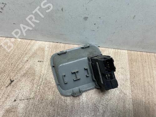 Comutador Comutador OPEL VIVARO A Platform/Chassis (X83) 2.5 DTi (135 hp) 13279675 13279675