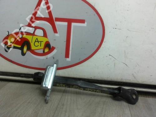 Used Hinge/Door check strap HYUNDAI ix20 (JC) 1.4 CRDi (78 hp) 13134294