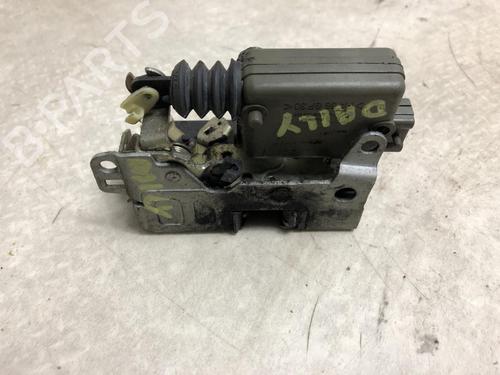 Used Front left lock IVECO DAILY III Van 35 C 12 V, 35 S 12 V (AGKA43A2, AGKB43A2, AGKB46A2,... (116 hp) 23128367