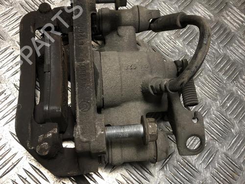 Venstre bremsekaliber bag RENAULT MASTER III Van (FV) 2.3 dCi 135 FWD (FV0N, FV08, FV06, FV00, FV1S) (136 hp) 31332225