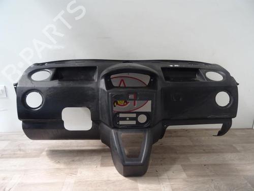 Used Dashboard TOYOTA YARIS (_P13_) 1.5 Hybrid (NHP130_, NHP130) (101 hp) 13264096