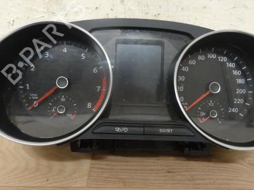Used Instrument cluster VW POLO V (6R1, 6C1) 1.0 (60 hp) 13290190