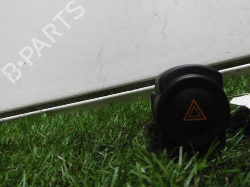 Used Warning switch DACIA SANDERO 1.2 16V (75 hp) 13228747