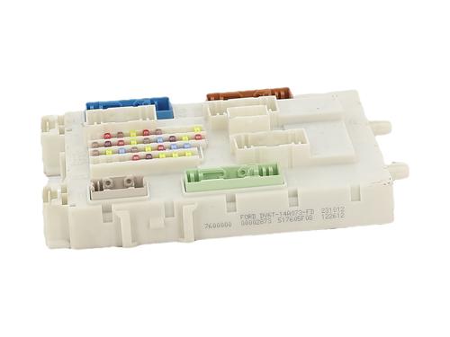 Fuse box FORD KUGA II (DM2) 1.6 EcoBoost 4x4 | BP37462760E1 - Image 3