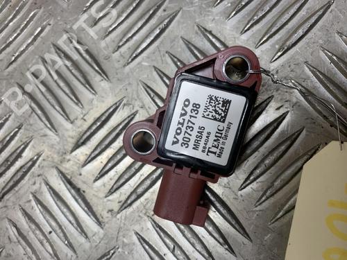 Used Electronic sensor VOLVO V50 (545) 1.6 D (110 hp) 23567719