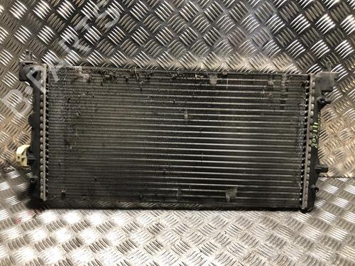 Radiateur à eau SEAT IBIZA IV ST (6J8, 6P8) 1.6 TDI (90 hp) 31942336