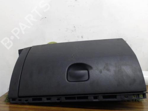 Hanskerom RENAULT CLIO III (BR0/1, CR0/1) 1.5 dCi (C/BR0G, C/BR1G) (68 hp) 12971889